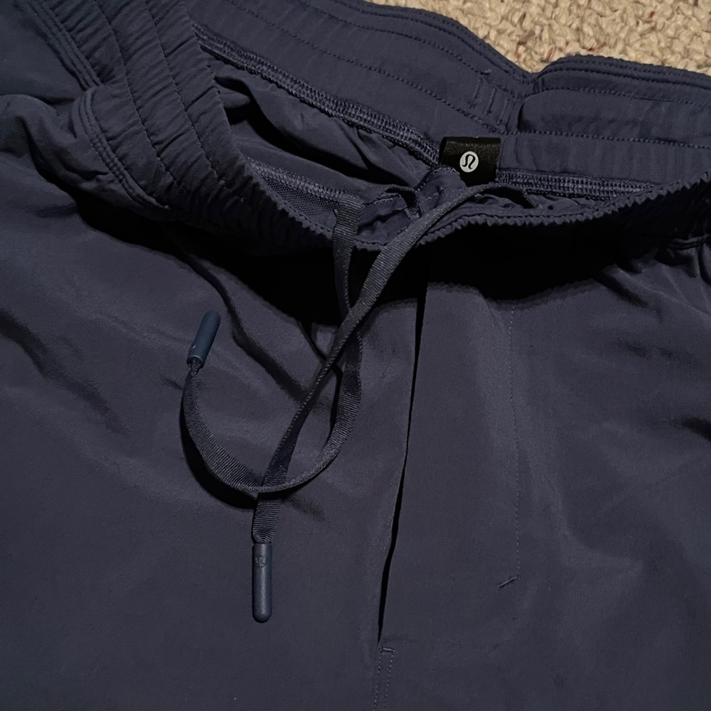 NWT Men’s Lululemon Pace Breaker Short 9” LL - Picture 5 of 7